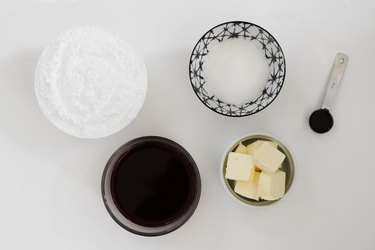 Ingredients for red wine buttercream